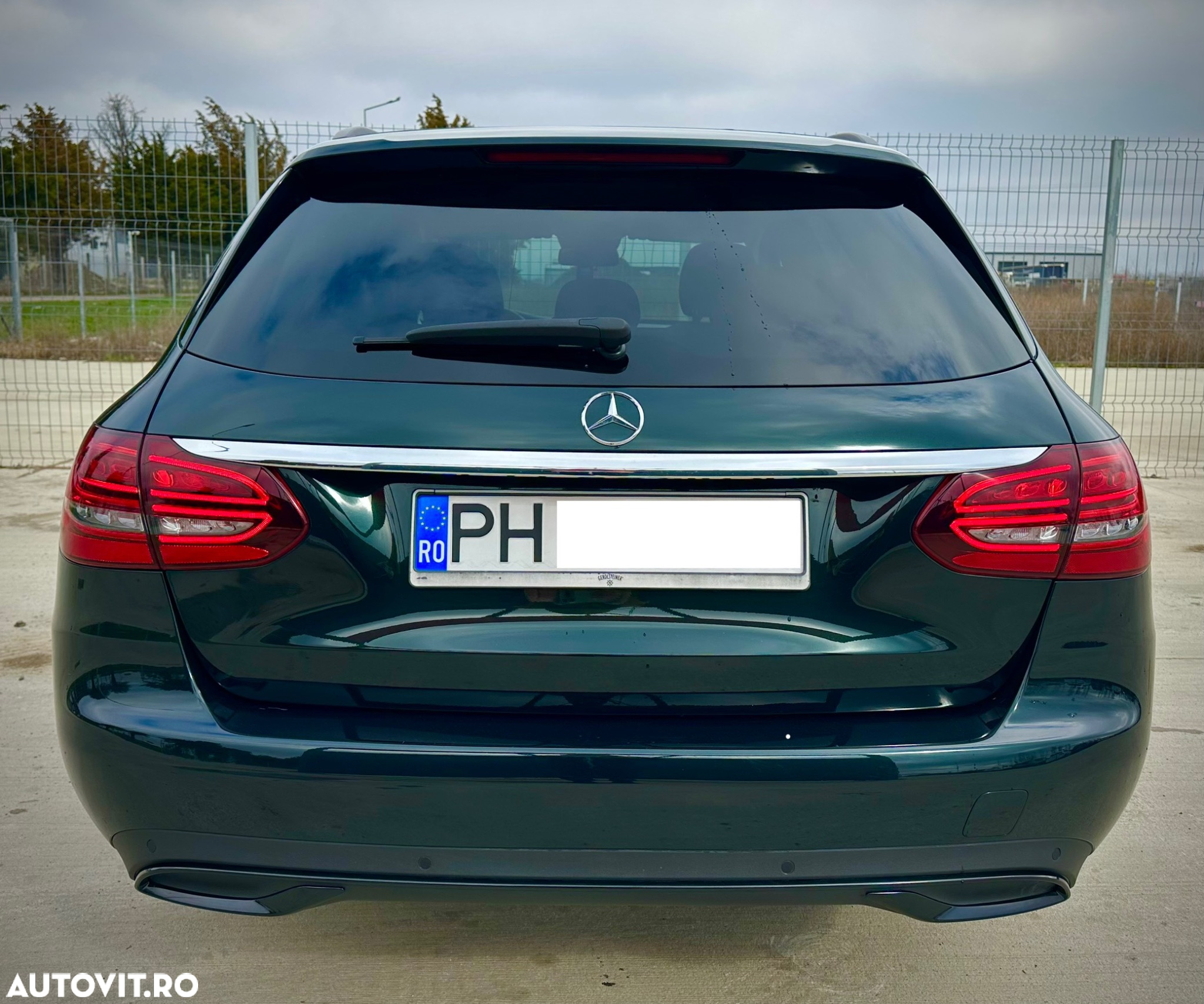 Mercedes-Benz C 180 d T 9G-TRONIC - 4