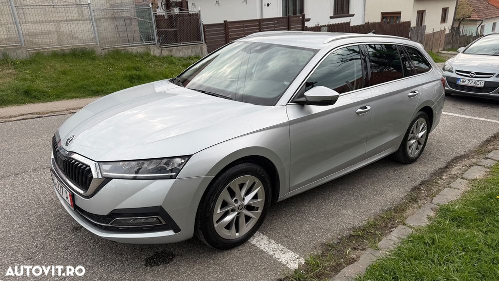 Skoda Octavia 2.0 TDI (Green tec) DSG Style - 1