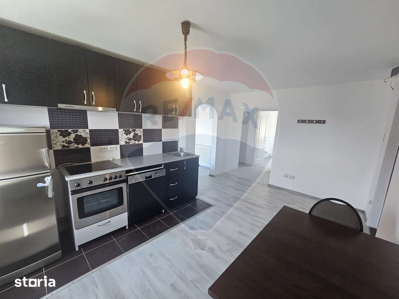 Apartament de vanzare — fotografia 3