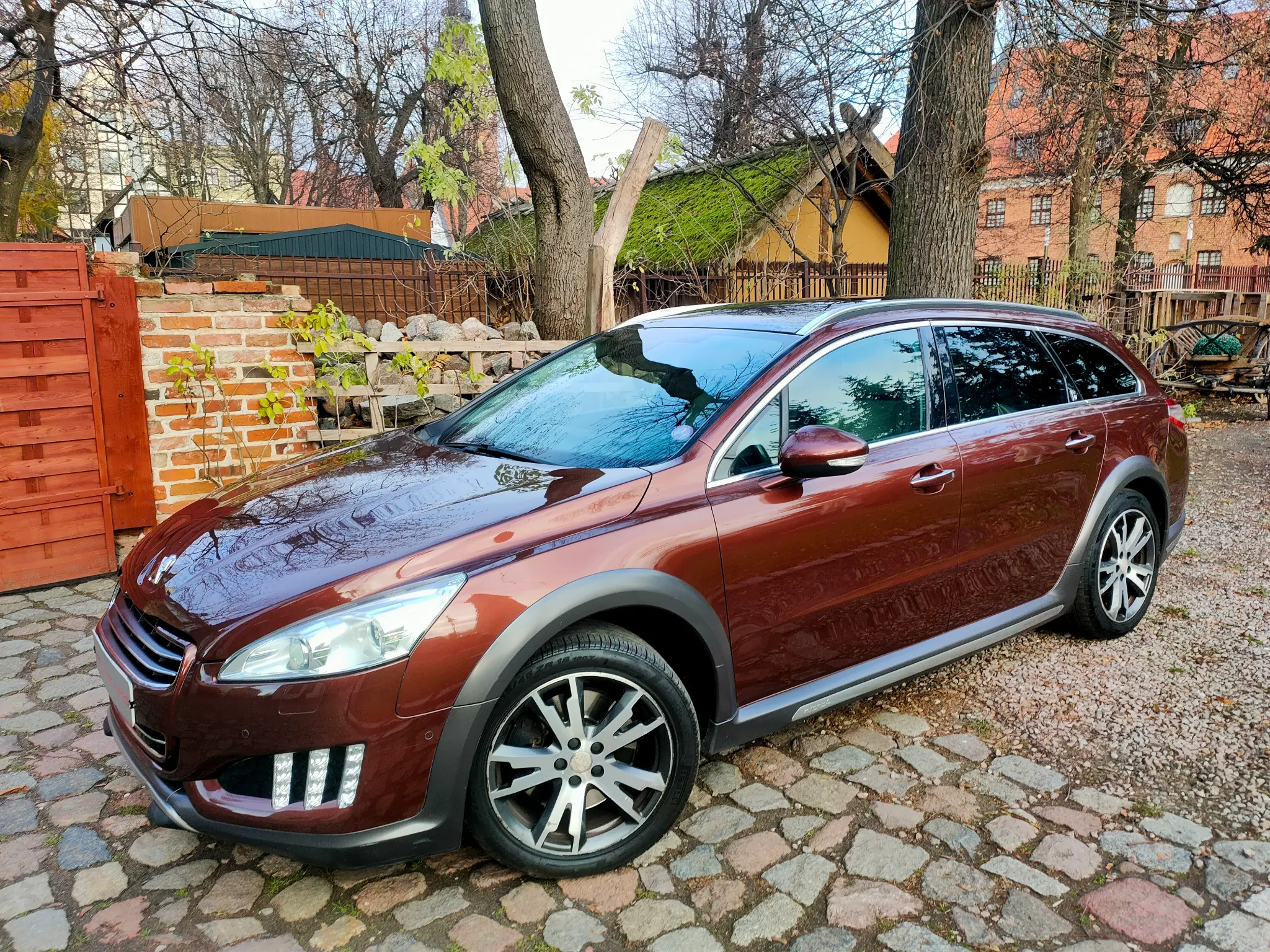 Peugeot 508 RXH 2.0 HDi HYbrid4 - 21