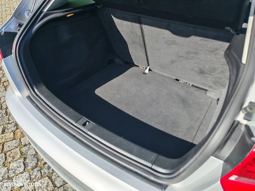 Audi A3 Sportback 1.6 TDI Attraction - 29
