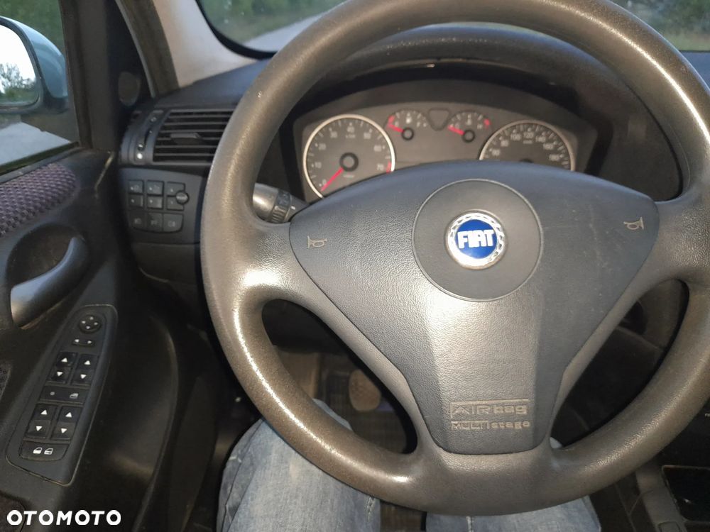 Fiat Stilo 1.9 JTD 115 Dynamic - 9