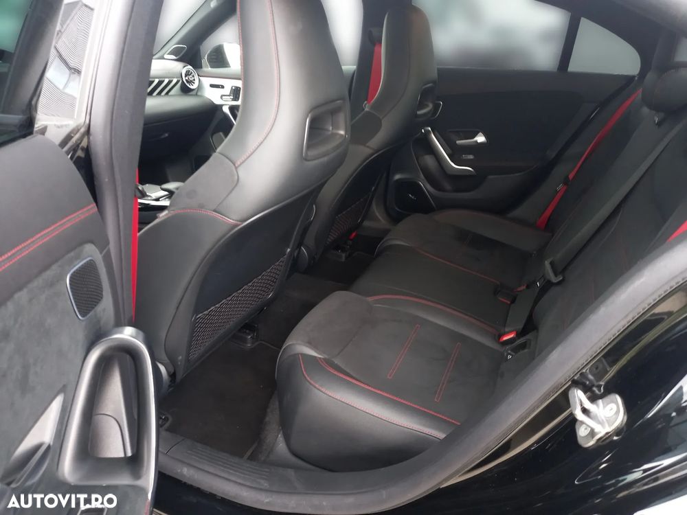 Mercedes-Benz CLA 45 AMG - 17