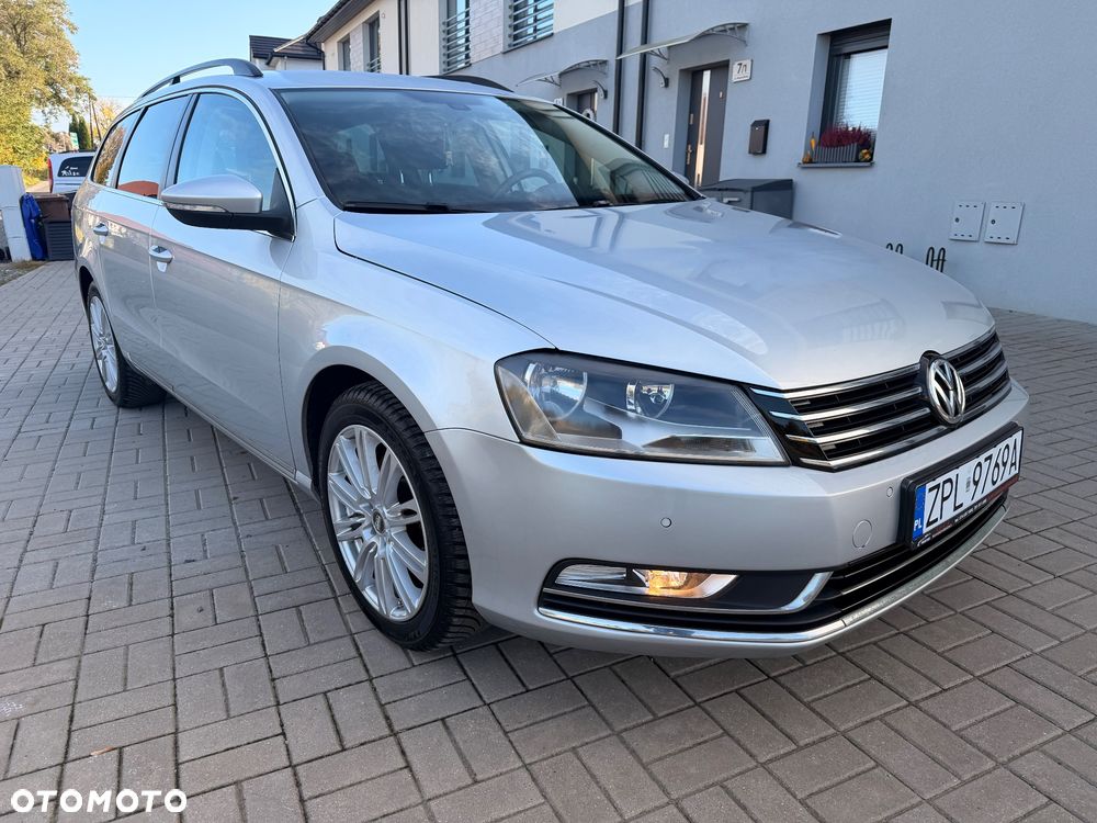 Volkswagen Passat 2012 photo 5