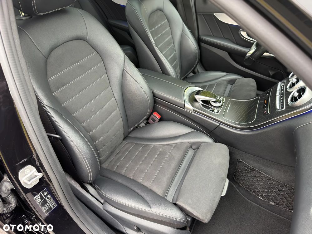 Mercedes-Benz Klasa C 220 d 9G-TRONIC AMG Line - 25