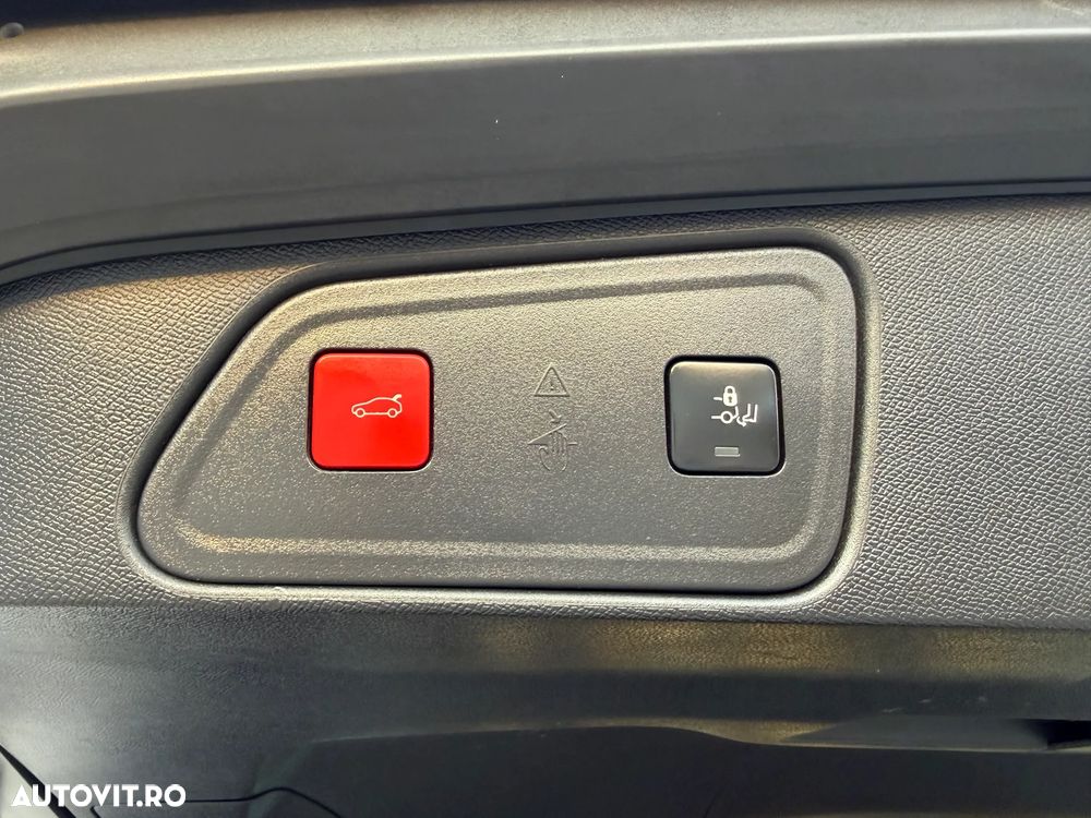 Peugeot 3008 BlueHDi 130 Stop & Start EAT8 Allure Business-Paket - 18