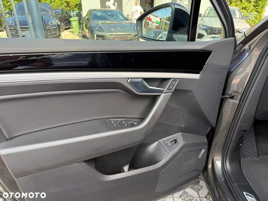 Volkswagen Touareg 3.0 V6 TDI 4Motion DPF Automatik R-Line - 12