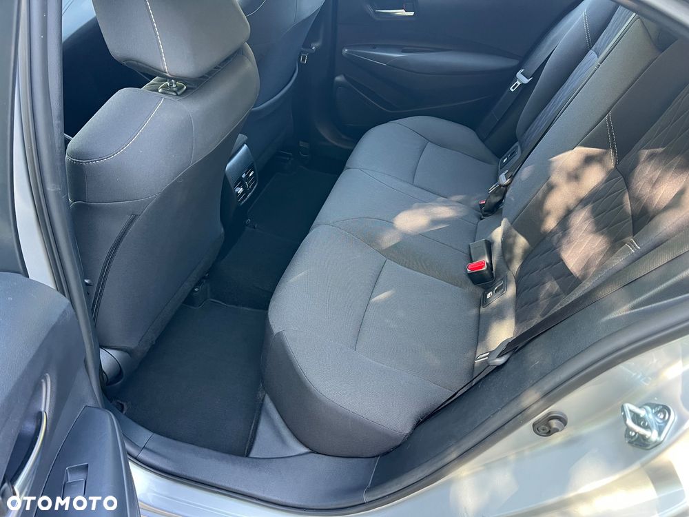 Toyota Corolla 1.6 Comfort - 25