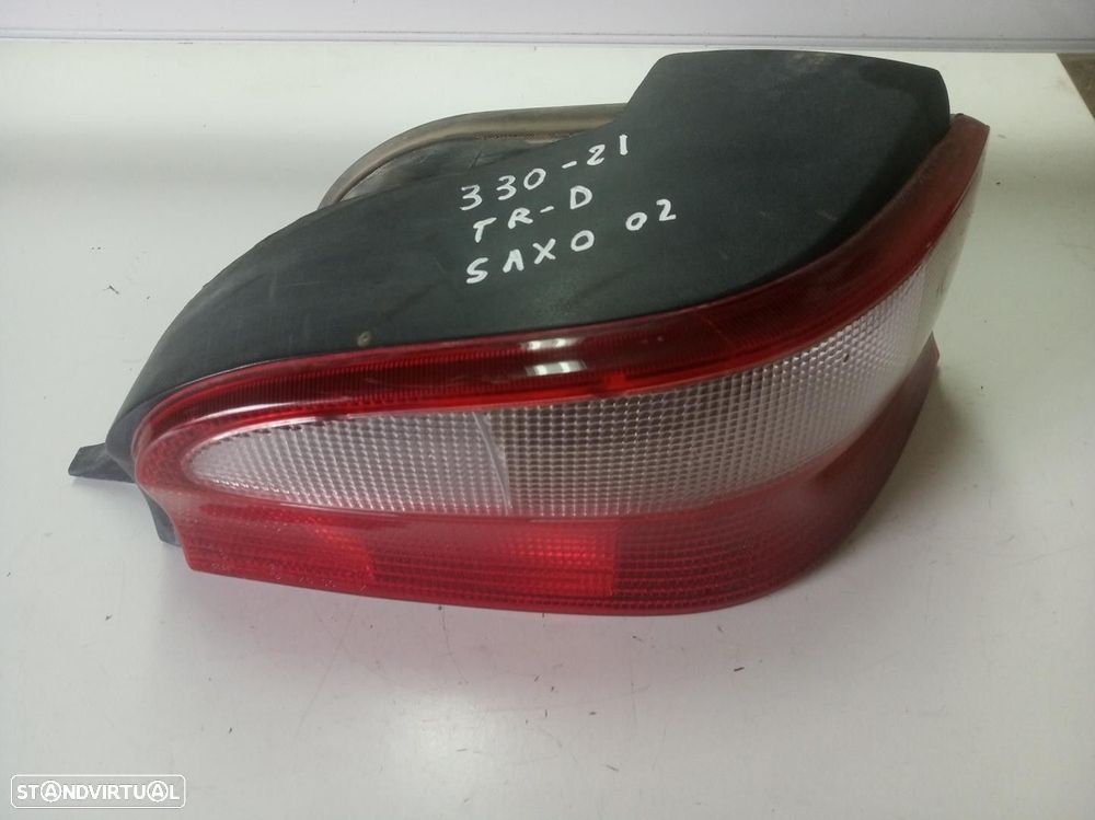 FAROLIM TRASEIRO DIREITO CITROEN SAXO 1999 - - 4