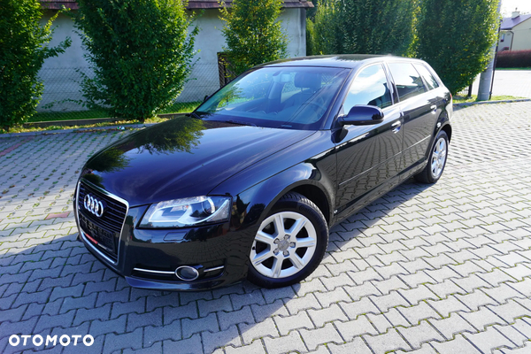 Audi A3 Sportback 2.0 TDI DPF Attraction