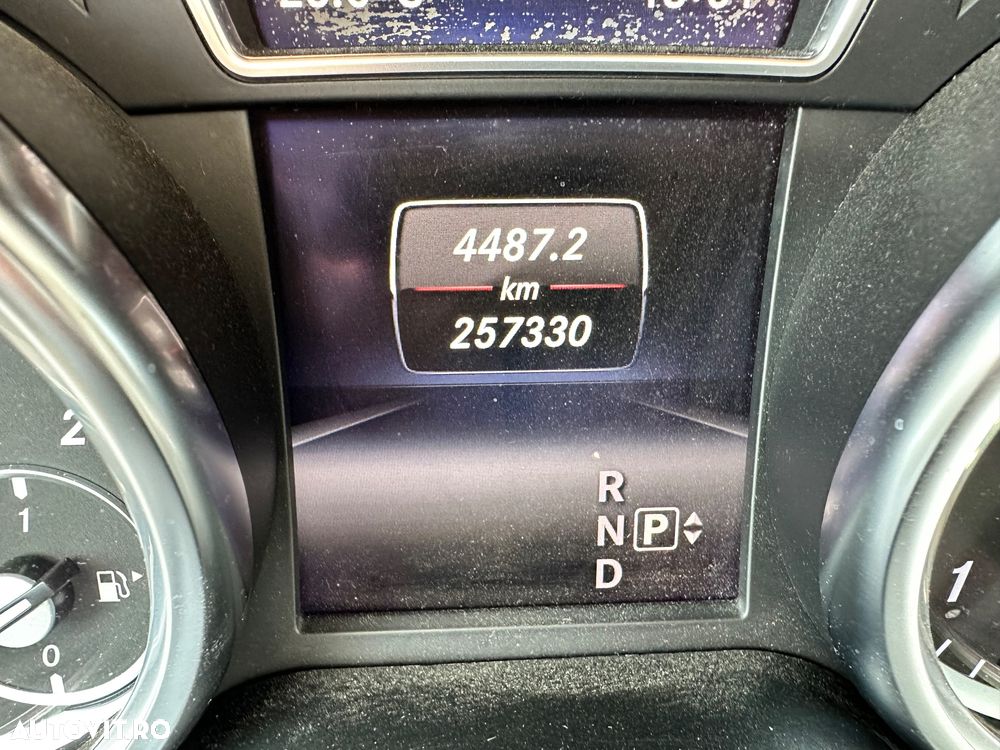 Mercedes-Benz ML 350 BlueTEC 4MATIC 7G-TRONIC - 8