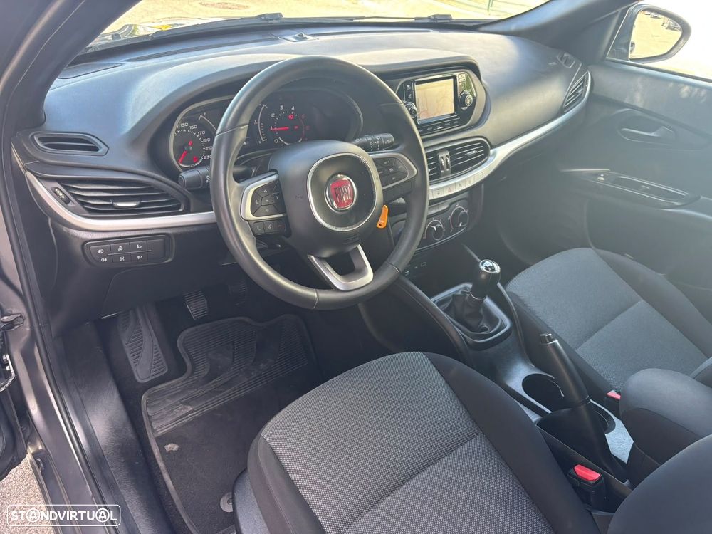 Fiat Tipo Station Wagon 1.3 M-Jet Street - 17