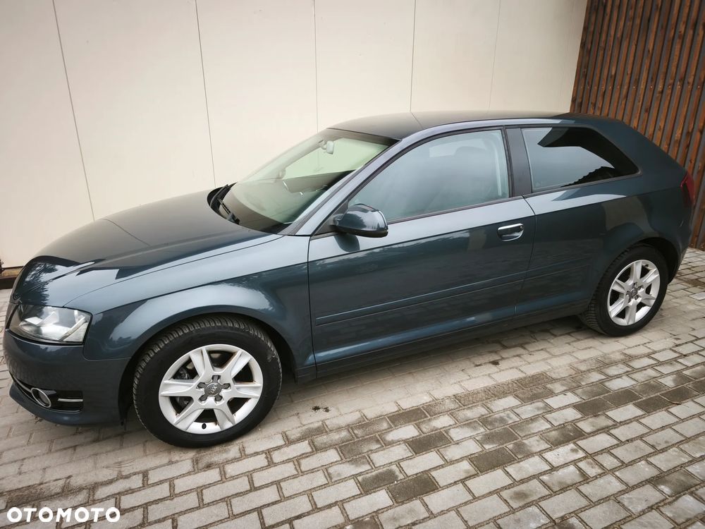 Audi A3 3-drzwiowe 2.0 TDI Ambition - 4