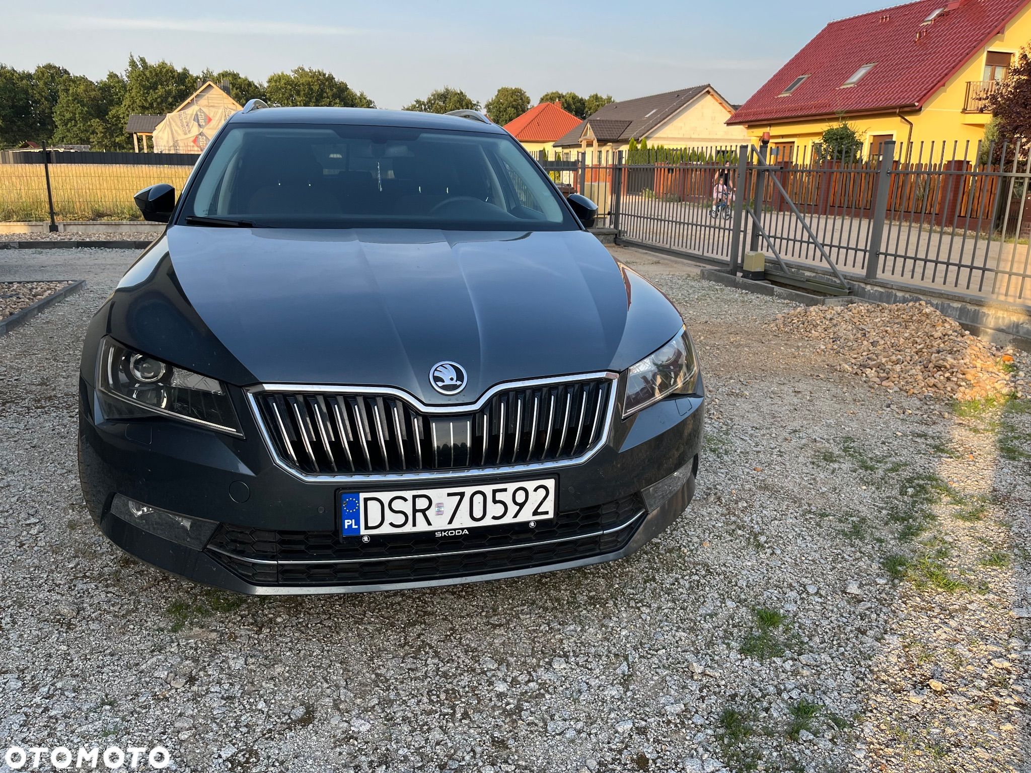 Skoda Superb Combi 1.6 TDI DSG Active - 1