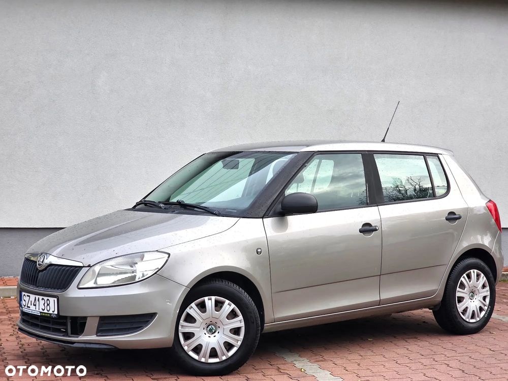 Skoda Fabia 1.4 16V Active Plus - 7