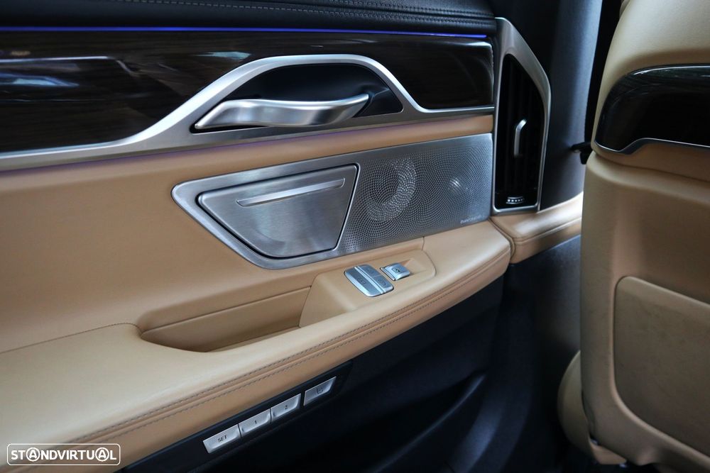 BMW 730 d Auto - 49