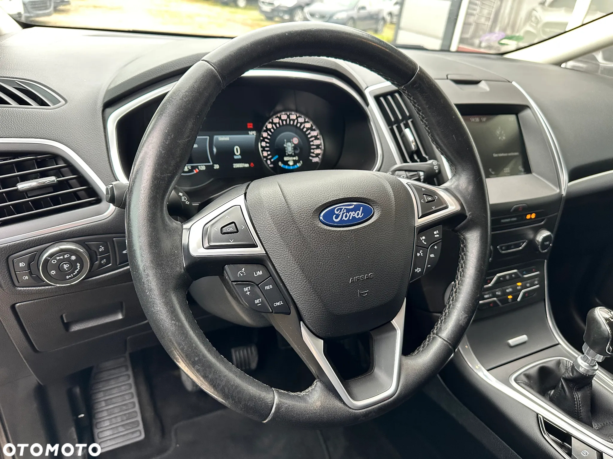 Ford S-Max 1.5 Eco Boost Start-Stopp Titanium - 24