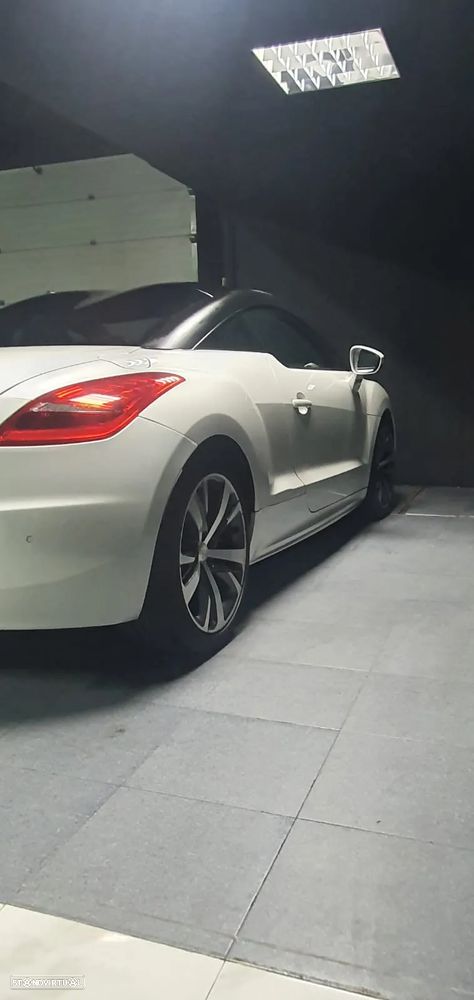 Peugeot RCZ 1.6 200 THP - 11