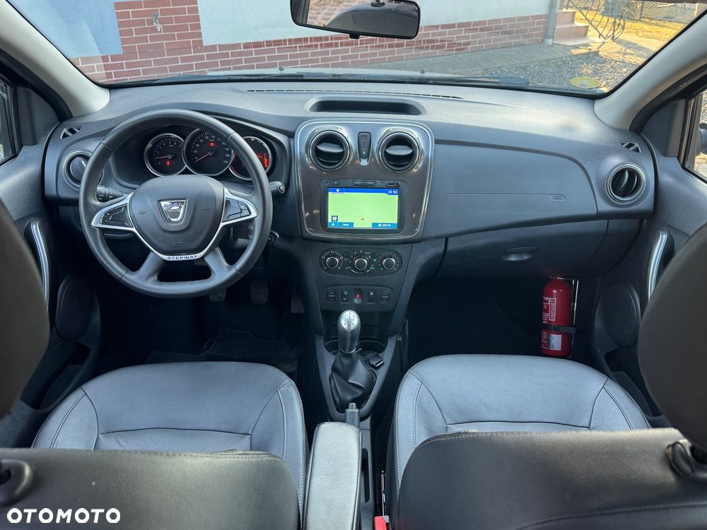 Dacia Sandero Blue dCi 95 Stepway Celebration - 10