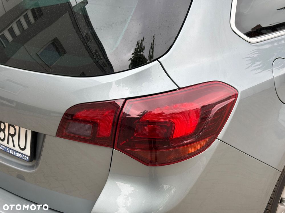 Opel Astra 1.4 Turbo Color Edition - 8