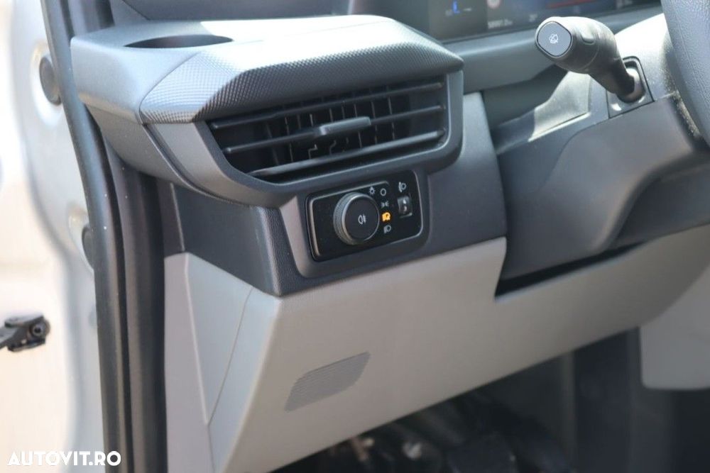 Ford Transit Custom - 11