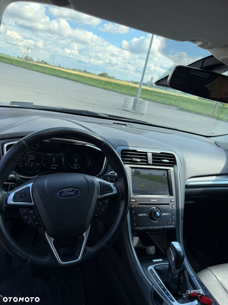Ford Mondeo 2.0 TDCi Titanium PowerShift - 21