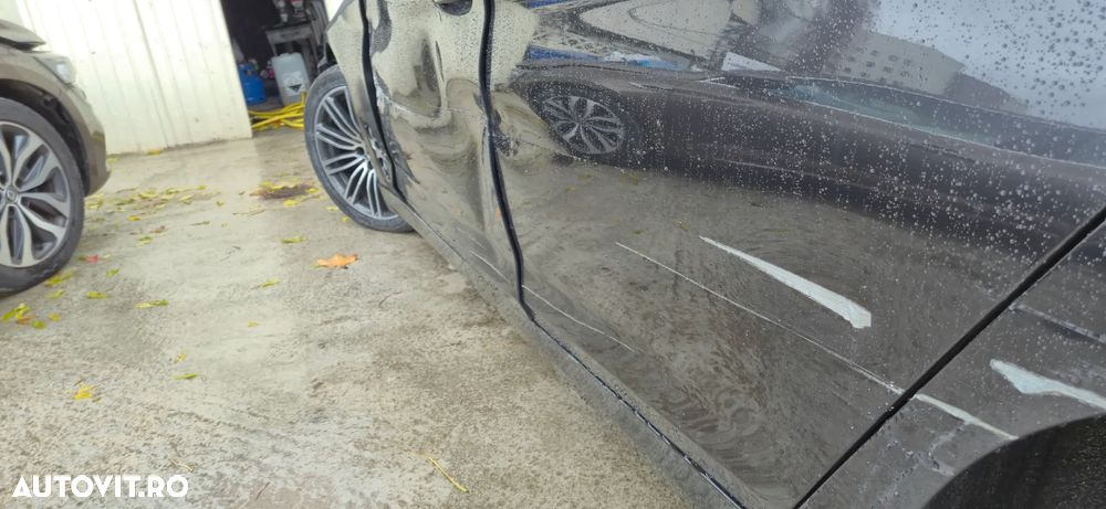 BMW Seria 5 530d Aut. Luxury Line - 29