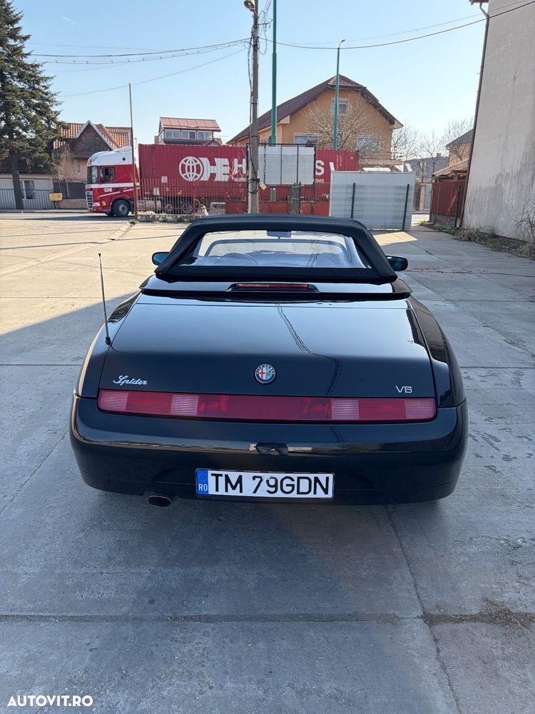 Alfa Romeo Spider - 6