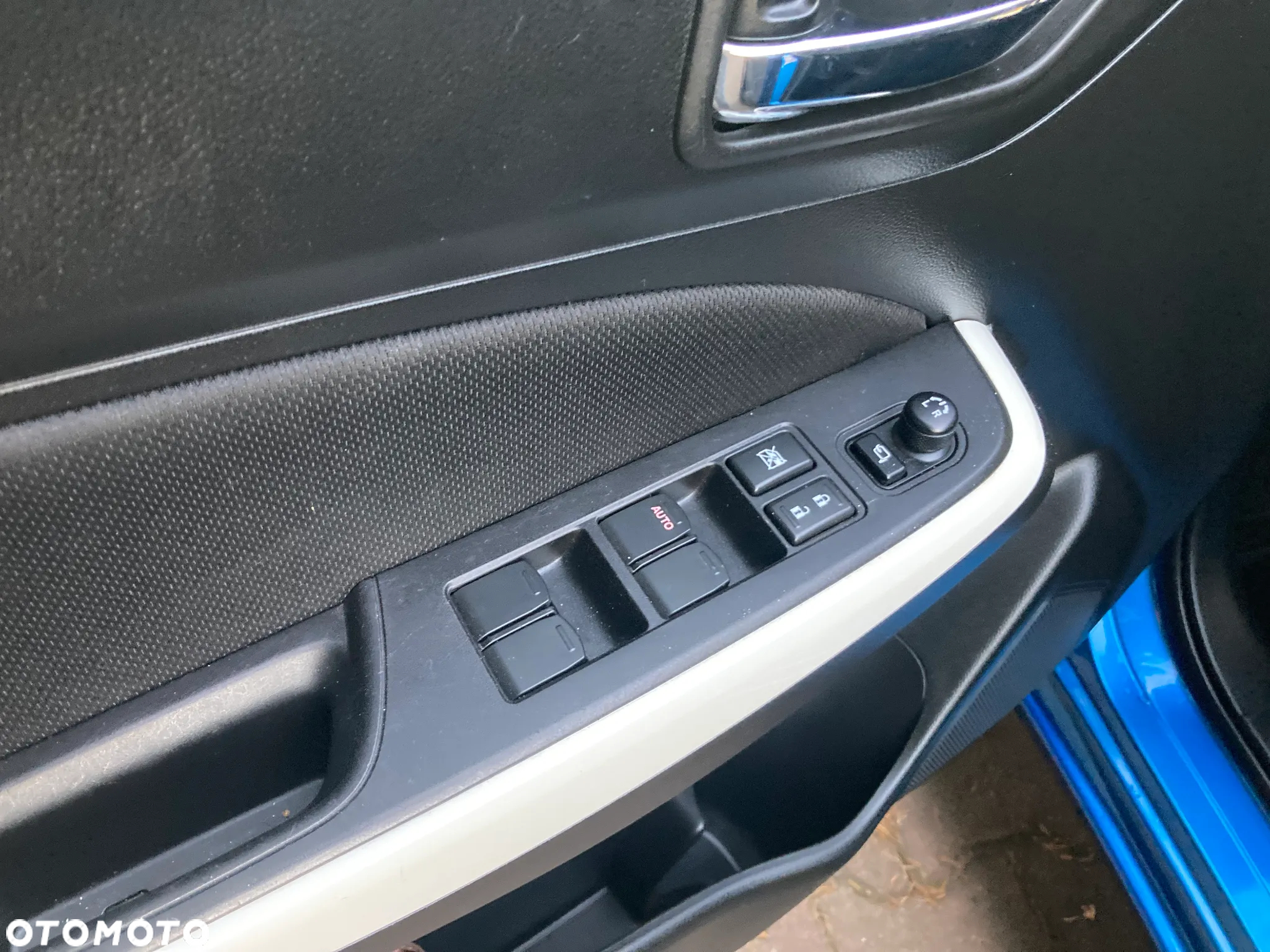 Suzuki Swift 1.2 Dualjet Hybrid Comfort - 10