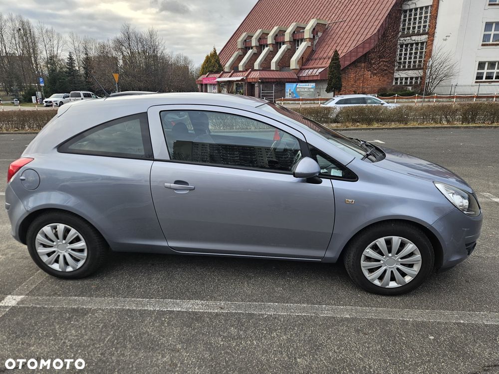 Opel Corsa 1.4 16V Enjoy - 3