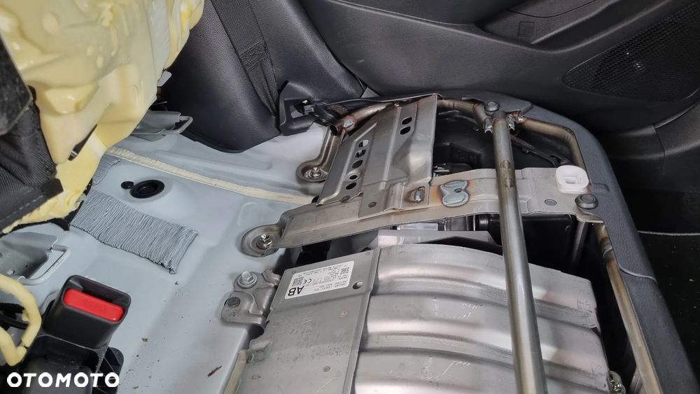 Toyota Corolla 1.8 Hybrid Comfort - 29