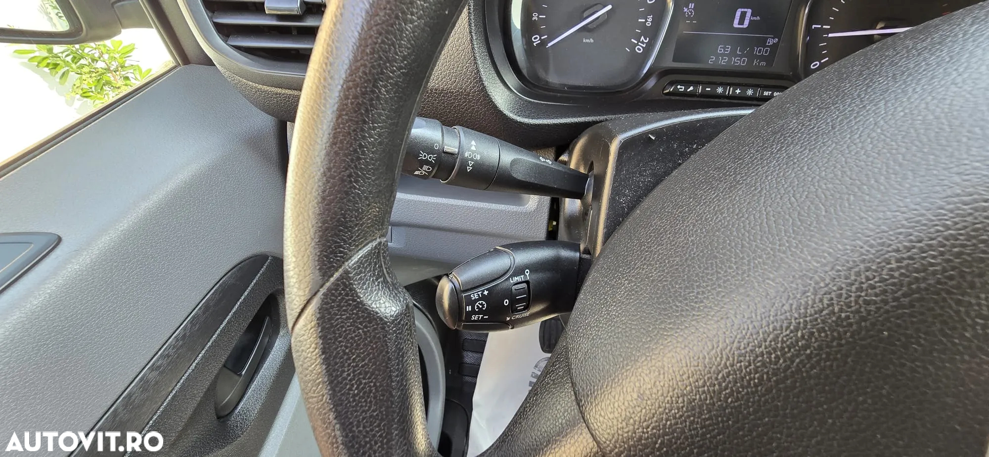 Citroën SpaceTourer XL 1.5 BlueHDi 120 Feel - 10