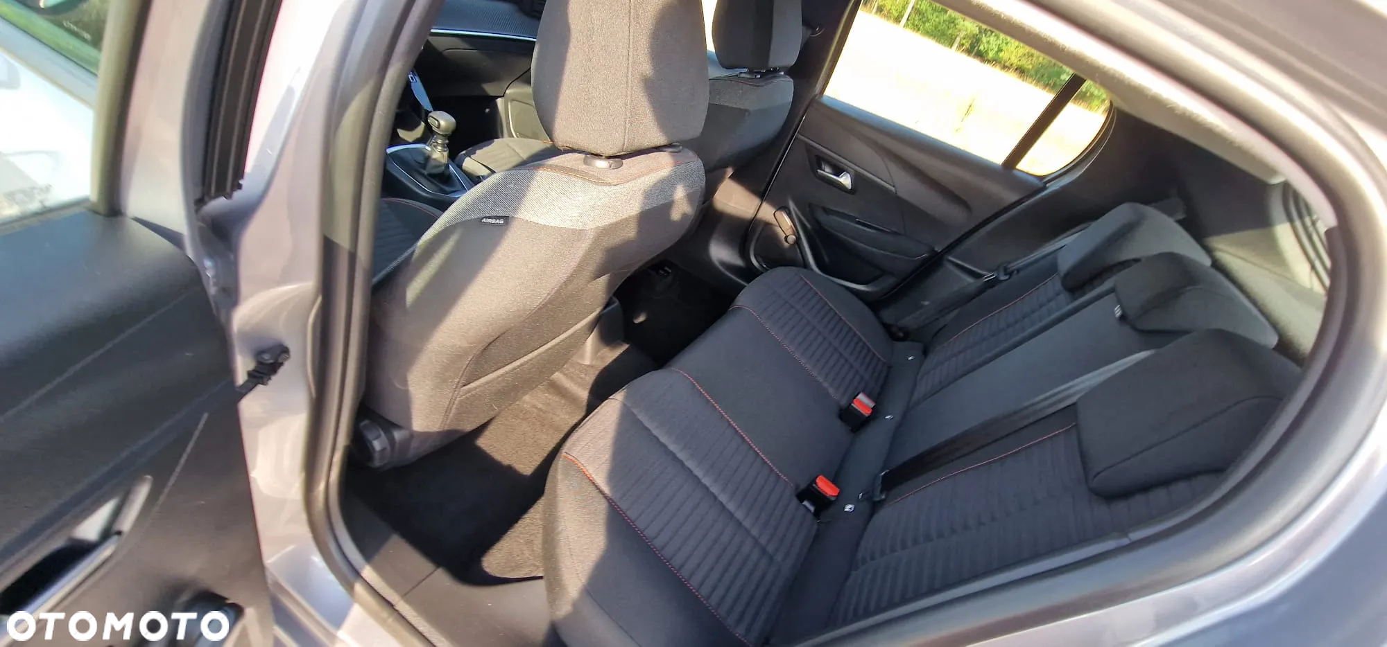 Peugeot 208 PureTech 100 Active Pack - 15