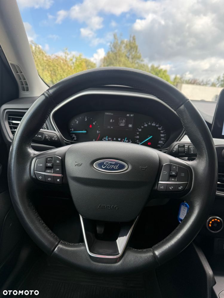 Ford Focus - 26