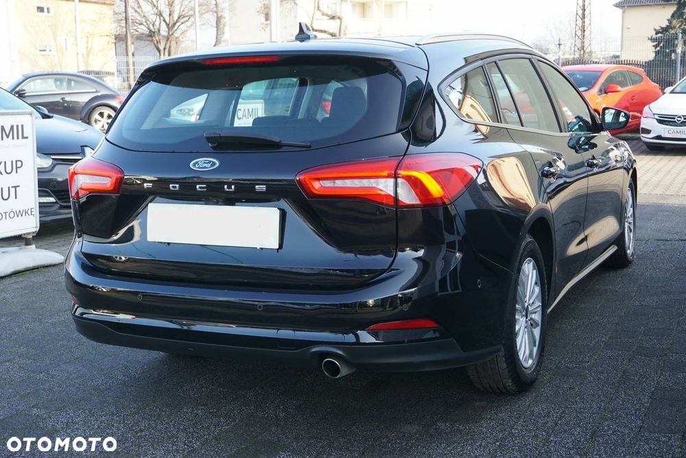Ford Focus 2.0 TDCi Titanium ASS PowerShift - 3