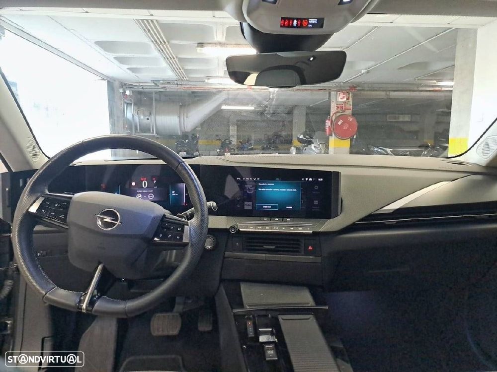 Opel Astra 1.5 D Elegance Aut. - 8