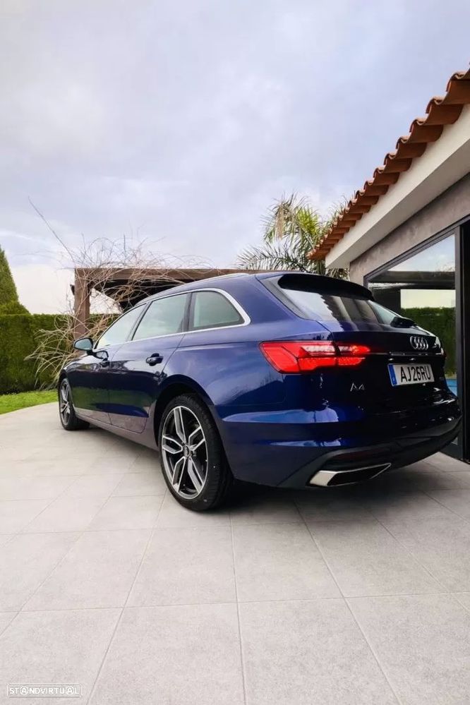 Audi A4 Avant 30 TDI Advanced S tronic - 12