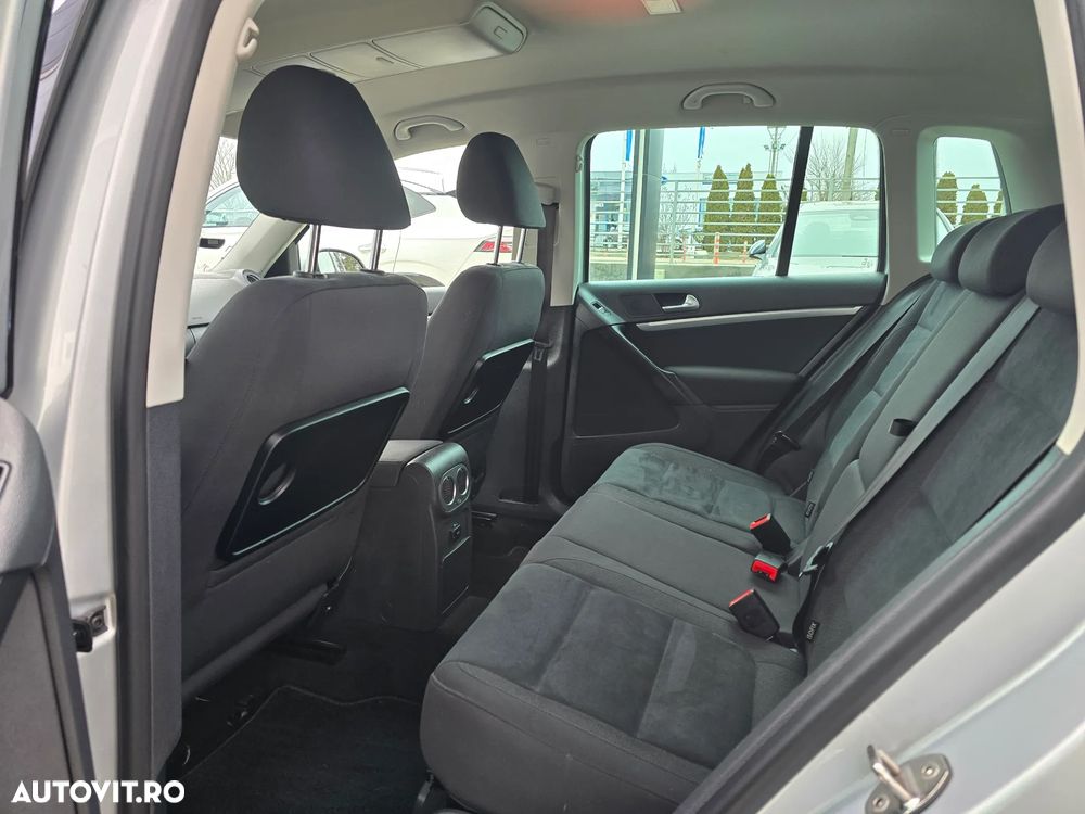Volkswagen Tiguan - 15