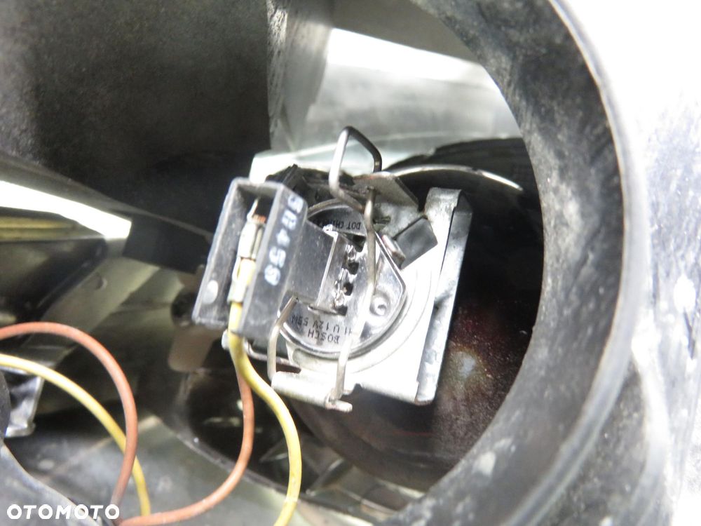 LAMPA PRAWA PRZEDNIA FIAT BRAVO II - 7