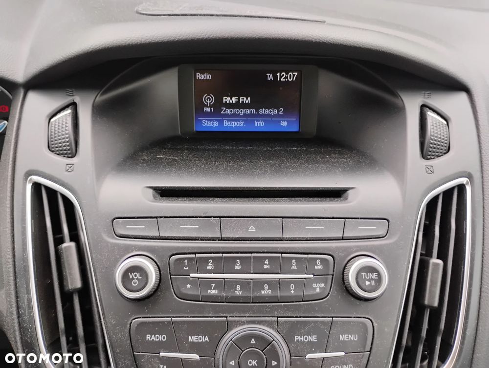 Ford Focus - 15
