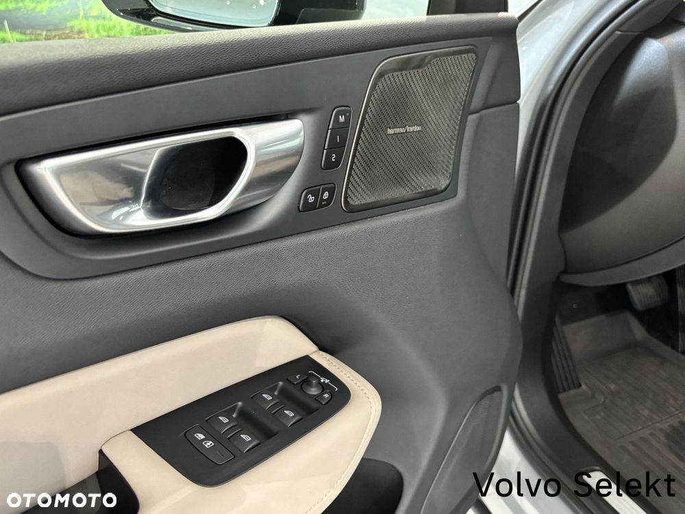 Volvo XC 60 - 12