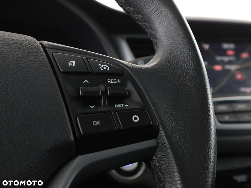 Hyundai Tucson 1.7 CRDI BlueDrive Style 2WD - 31