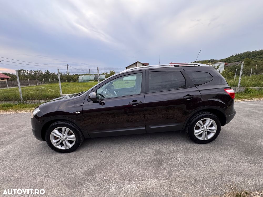 Nissan Qashqai+2 - 7