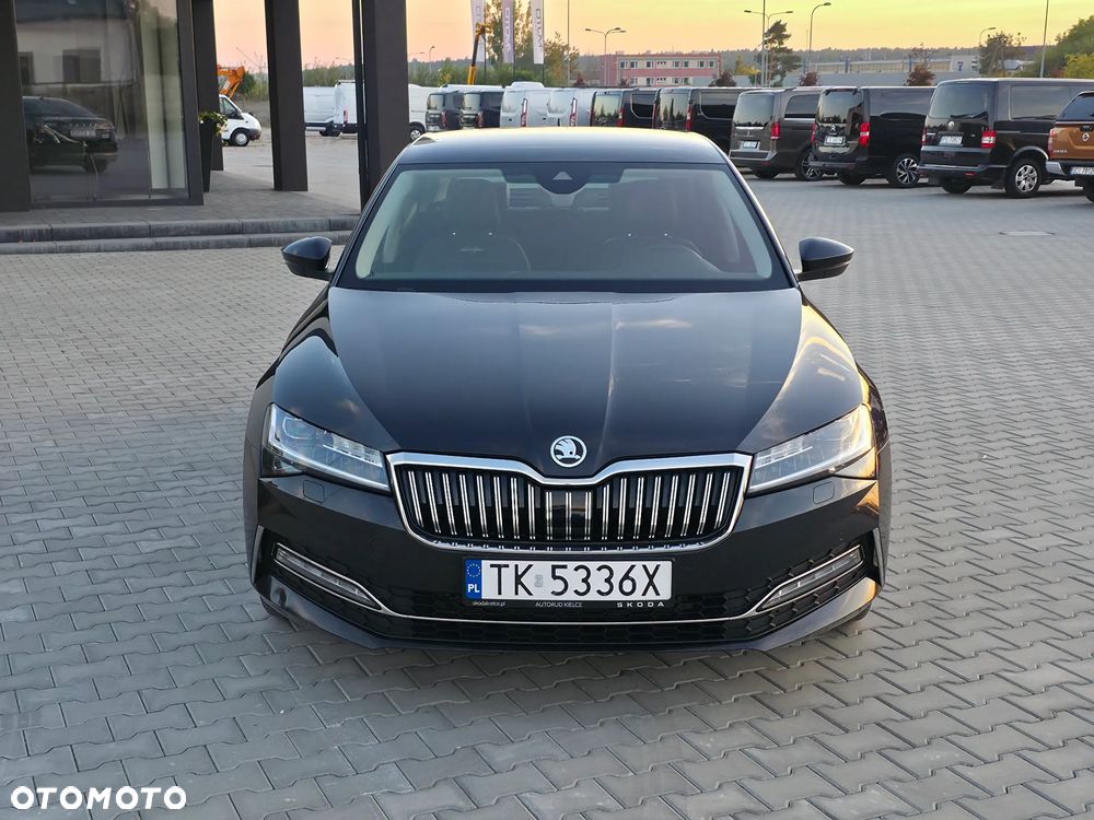 Skoda Superb 2.0 TDI SCR 4x4 L&K DSG - 12