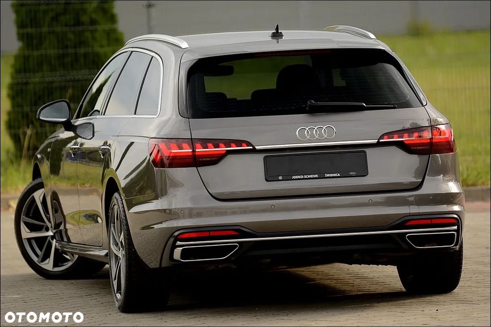 Audi A4 Avant 35 TFSI S tronic sport - 3