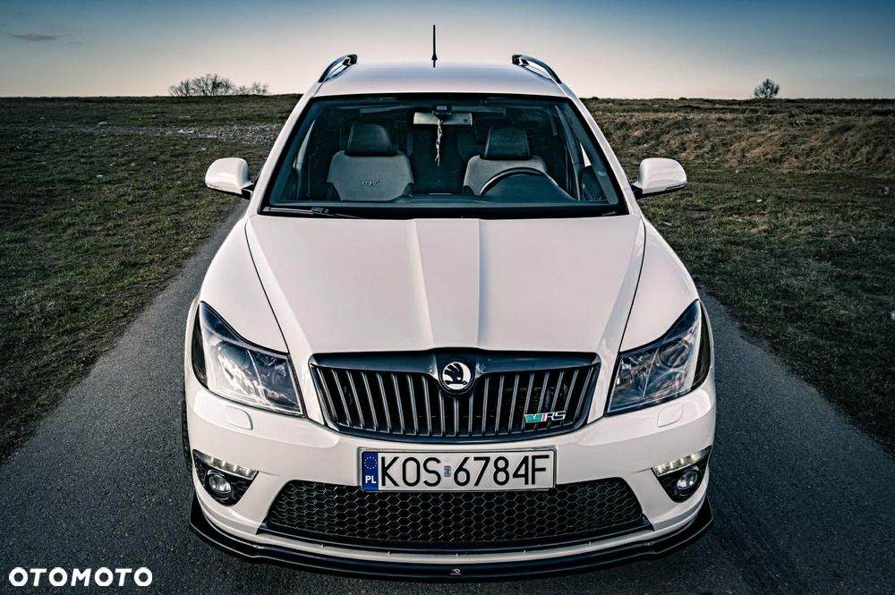 Skoda Octavia 2.0 TSI RS - 1