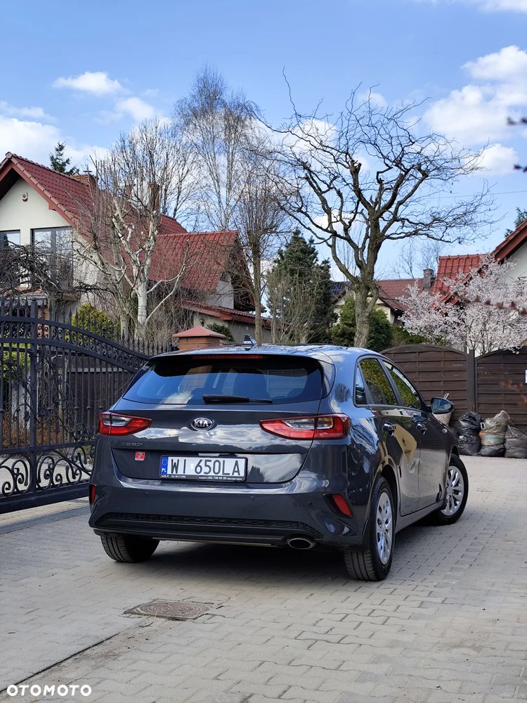 Kia Ceed 1.0 T-GDI S - 10