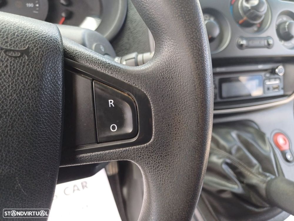 Renault Kangoo 1.5 dCi Business S/S 3L - 30