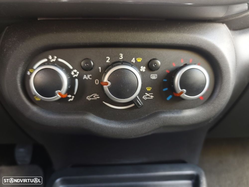 Renault Twingo 1.0 SCe Limited - 14