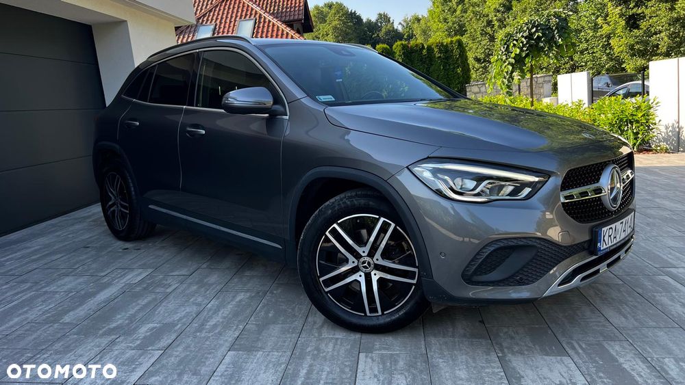Mercedes-Benz GLA 200 - 3